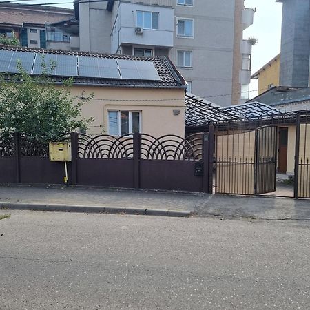 La Bebe 2 Beds Apartment Hunedoara Ngoại thất bức ảnh