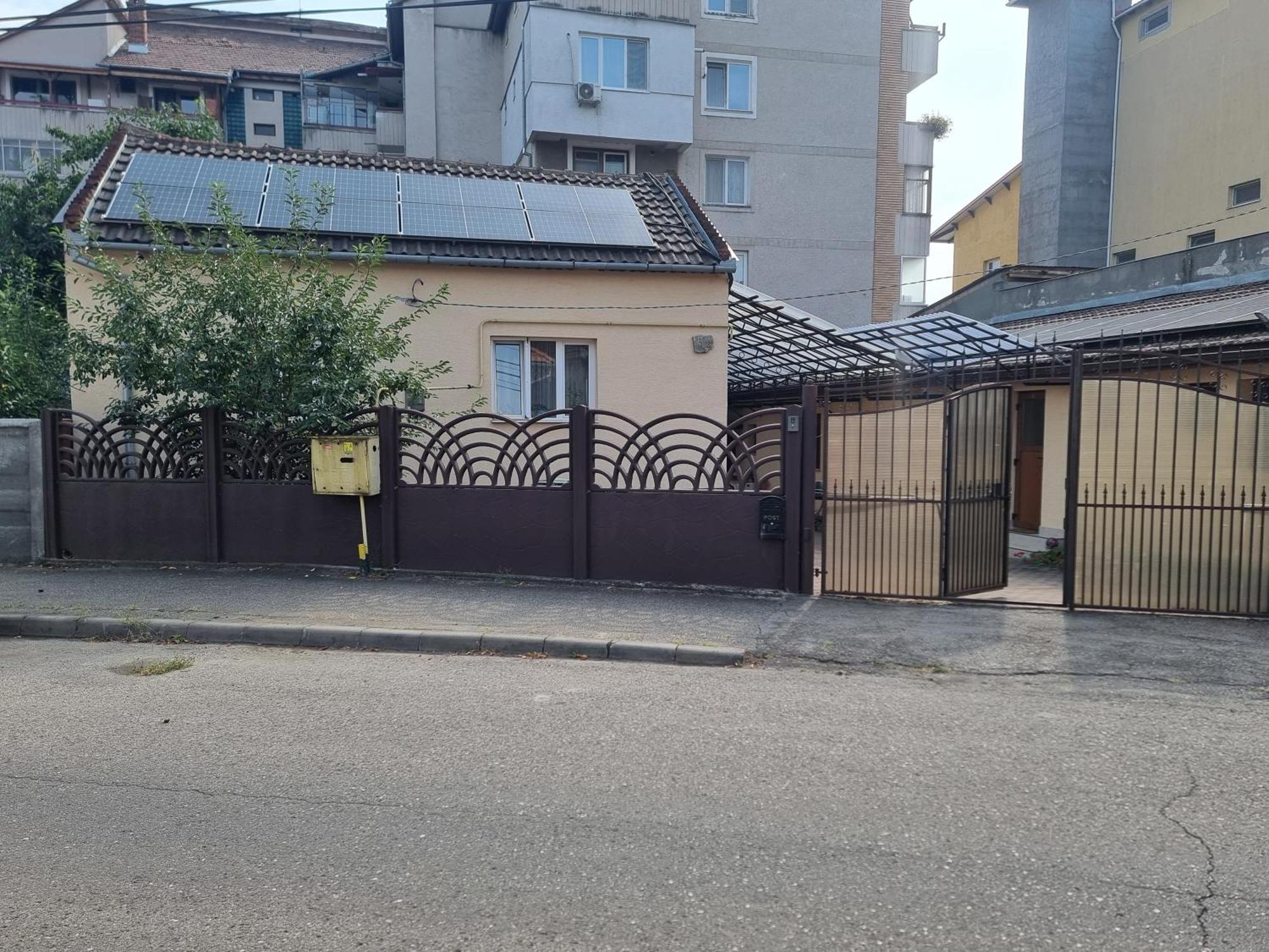 La Bebe 2 Beds Apartment Hunedoara Ngoại thất bức ảnh